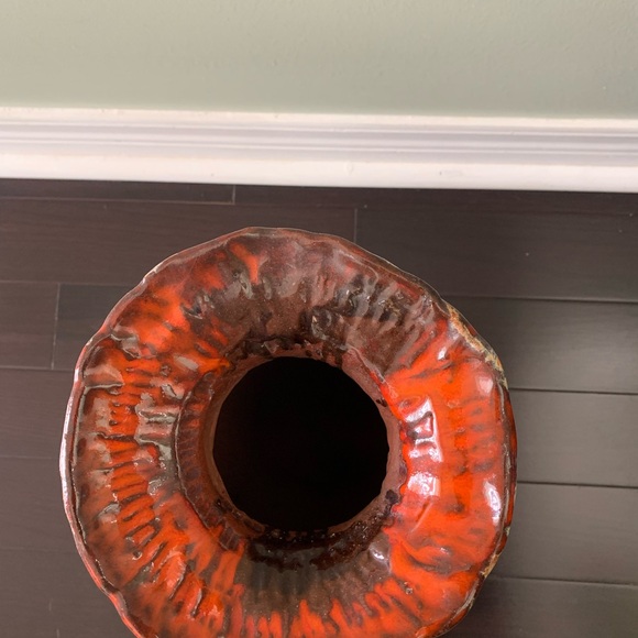 Vintage 1977 decorative handmade decorative distressed flower vase - Picture 5 of 5